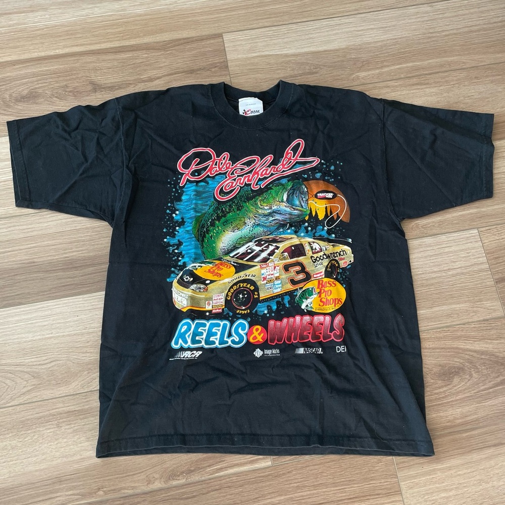 Dale Earnhardt Vintage NASCAR Reels and Wheels Bass Pro Shop T Shirt